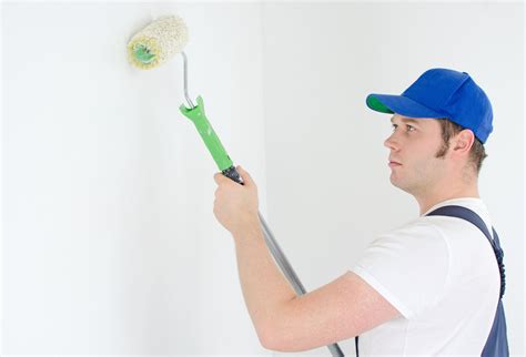 How to become a painter and decorator | Markel Direct UK