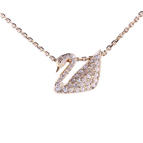 中国十大珠宝品牌排名，网友：“你绝对想不到第一是谁”