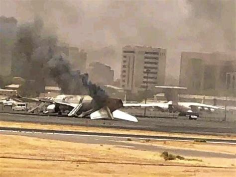 突发｜多架民航客机在苏丹被击中！__财经头条