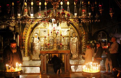 耶稣基督水晶吊灯祭坛彩色图片西班牙新教摄影图像历史图片 - Canva可画