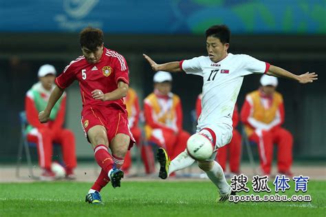 2002年：中国男足首次参加世界杯足球赛_新闻_腾讯网
