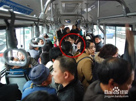 公交车“人满为患”都能超载，客车为何不行？别说没告诉你！