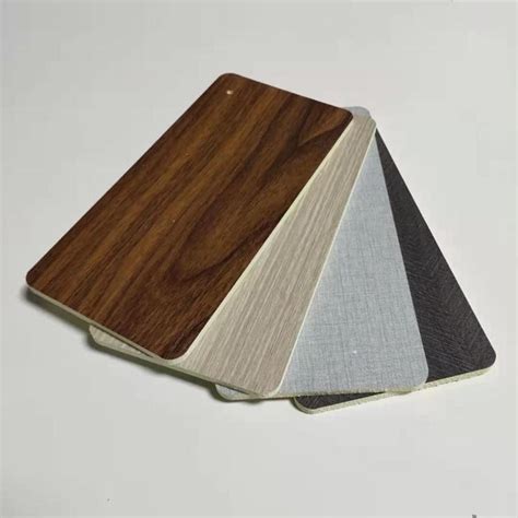 竹木纤维金属木饰面板竹炭木镜面板竹炭木金属板护墙板免漆碳晶板-阿里巴巴