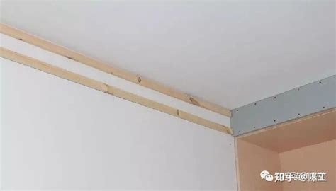 迪拜哥：家居装修天花吊顶选用石膏板好还是硅酸钙