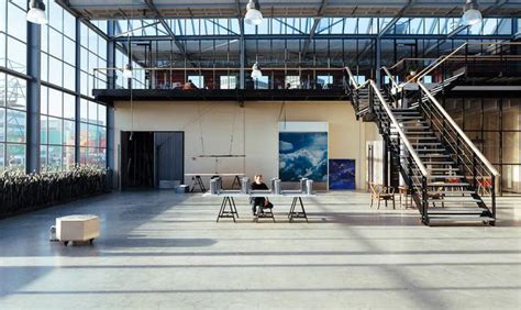 这个荷兰设计师的工作室，取名叫“21世纪梦想工厂” - 知乎