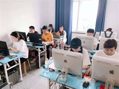 中国十大软件开发培训学校-编程猫上榜(图形化编程平台)-排行榜123网