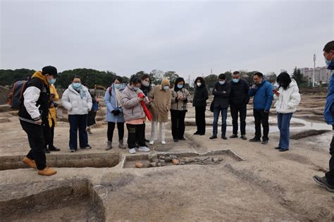 考古工作者郑嘉励讲述“考古的另一面”：不是上坟 并非盗墓 | 北晚新视觉