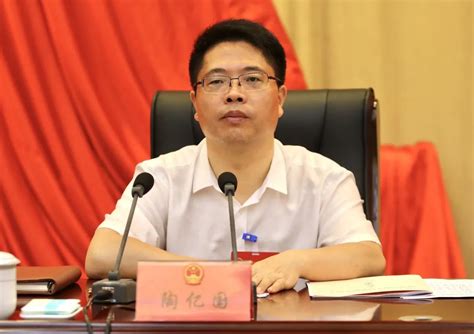 杭州市西湖区人民政府召开2023年第一次常务会议