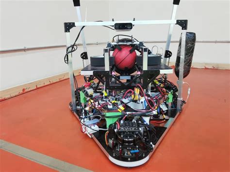 北航机器人队获华北五省大学生机器人大赛及北京市大学生机器人大赛2项一等奖-新闻网
