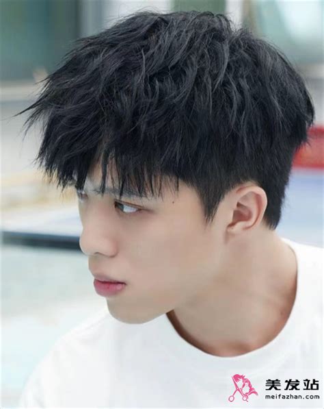 男士纹理烫发型图图片