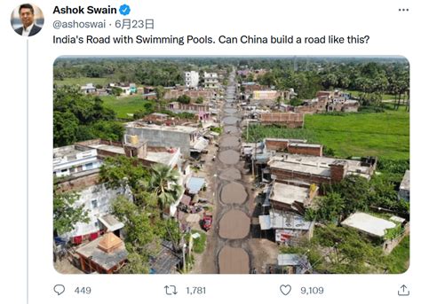 印度学者晒满是大坑的国道公路，自嘲：印度公路自带泳池，中国能吗？