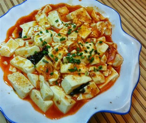 豆腐炖鱼的做法【步骤图】_菜谱_下厨房