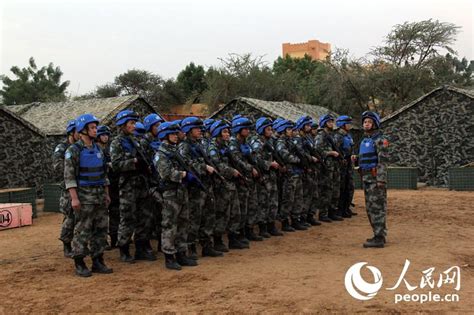 中国第10批赴马里维和部队开展全要素防卫演练(组图)-特种装备网