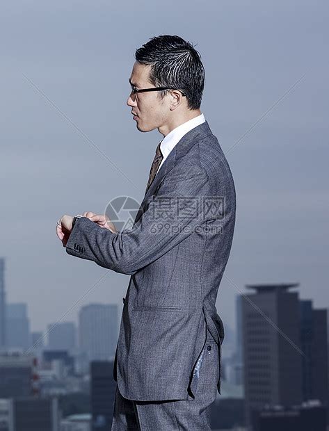 好看的人类图片