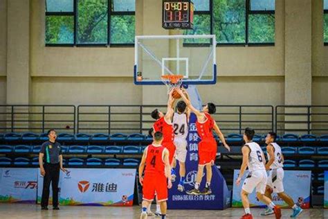 上海哪里看篮球比赛(上场，你就是冠军！上海市篮球冠军联赛今天开幕)