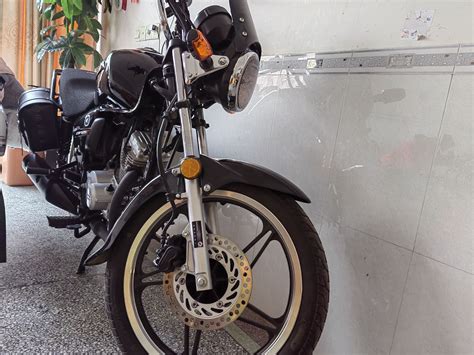 新大洲本田摩托车,裂行 RX125Fi报价及图片-摩托范-哈罗摩托车官网
