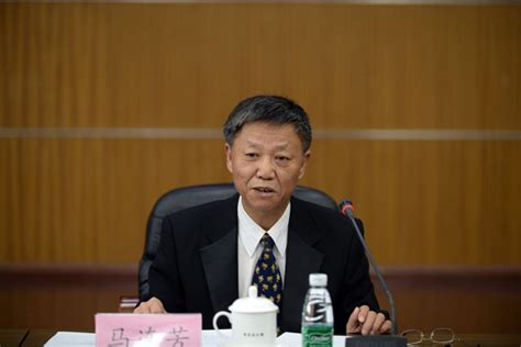 科技部新闻发言人、办公厅主任马连芳主持发布会 -中华人民共和国科学技术部