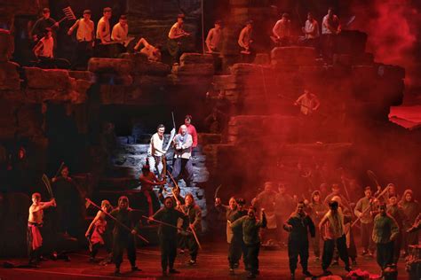 临沂大剧院-大型民族歌剧《沂蒙山》“回家之旅”圆满结束，震撼再现军民情深！