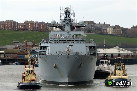 HMS Bulwark arrives in London | Royal Navy