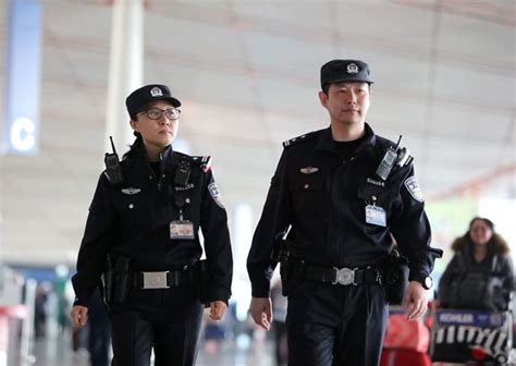 守护第一国门安全面对危险冲在最前 韩冬:做警察也要讲工匠精神 | 北晚新视觉