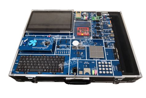 S3C2440 嵌入式开发板(F版本) - SAMSUNG 三星半导体代理商龙人BDTIC自主研发S3C2440开发工具F版本
