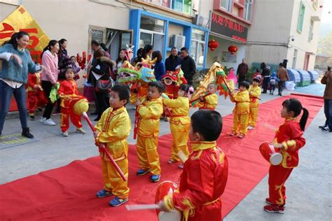 儿童舞狮子羊毛狮子幼儿园表演道具塑料舞狮醒狮子舞狮子舞狮头-阿里巴巴