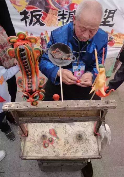传统国学之老北京吹糖人_南京国学研究会 | Chinese culture research association of Nanjing