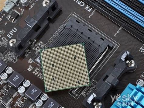 性价比新星 AMD FX-8300八核处理器首测_天极网