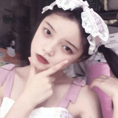 超酷甜美女生头像霸气