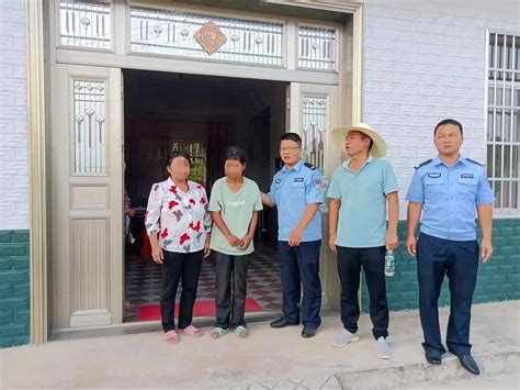 中秋节走失流落街头 湖北民警送湖南女子回家团圆_刘某_华容县_卢贻斌