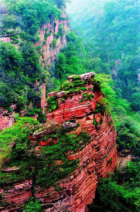 赞皇县嶂石岩,山泉瀑布,自然风景,摄影素材,汇图网www.huitu.com