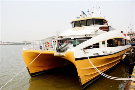 巴拿马型 - 江南造船（集团）有限责任公司