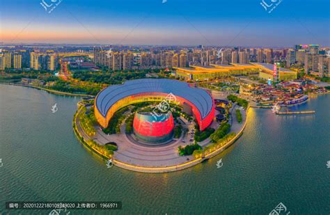 2024苏州文化艺术中心游玩攻略,这是一座在金鸡湖旁非常有特...【去哪儿攻略】