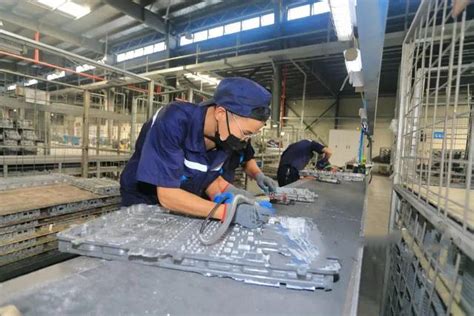 扬州凯翔5G基站压铸件项目一期6台4000吨压铸机进场-压铸周刊—有决策价值的压铸资讯