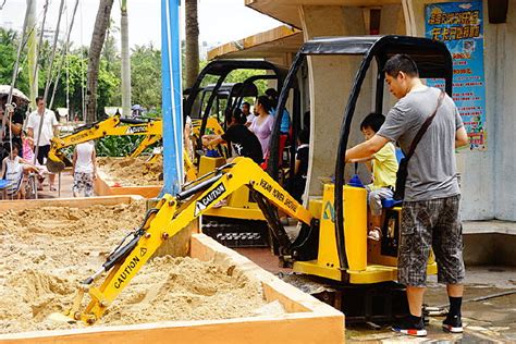 金耀JY851儿童挖掘机 游乐设备挖掘机 工程机械主题乐园_电玩、游戏机设备_第一枪