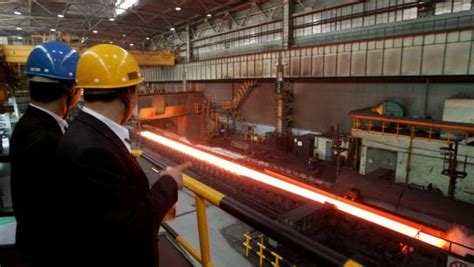 2021年中国钢铁行业产业链现状及区域市场格局分析 建筑钢材产量占据行业半壁江山_研究报告 - 前瞻产业研究院