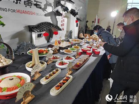 第29届中国食品博览会暨中国(武汉)国际食品交易会开幕_城市_中国小康网