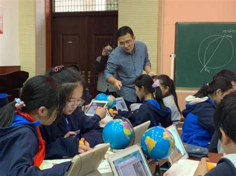 “云课堂”老师变身平板电脑 明年有望在全校推广_教育_新民网