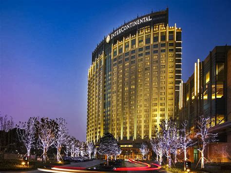中国五星级酒店排名前十，你住过几家？_巴拉排行榜