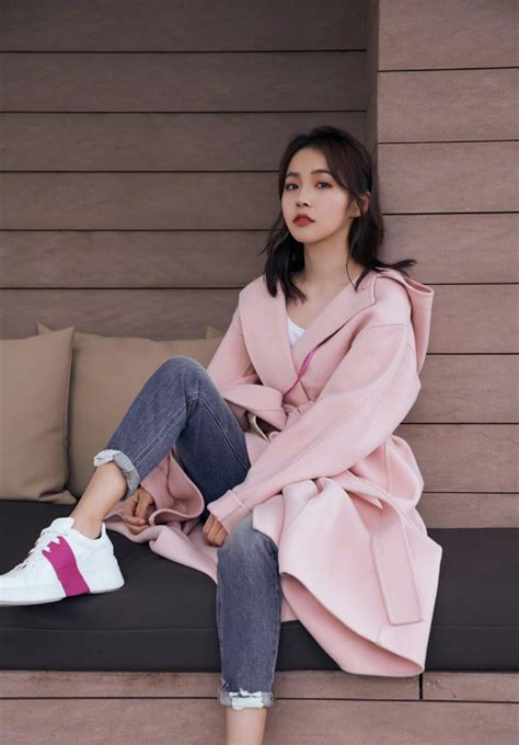 甜美女生张佳宁头像图片