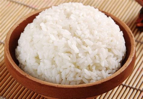 一碗大米饭的热量是多少？-一碗米饭有多少大卡的热量？如题 谢谢了