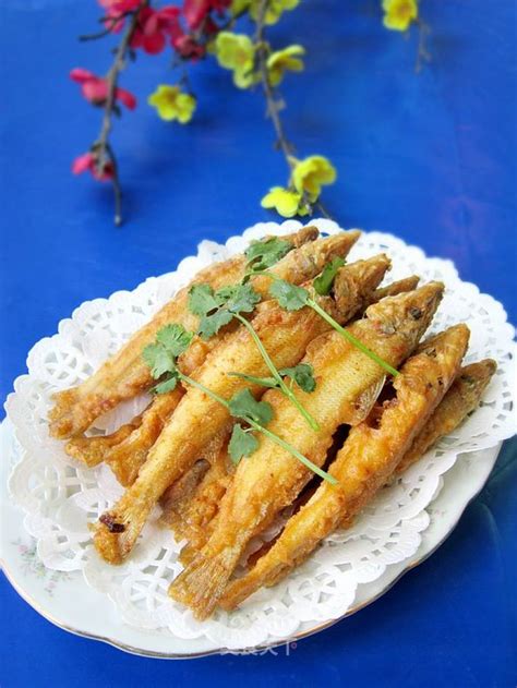 干炸沙丁鱼,中国菜系,食品餐饮,摄影,汇图网www.huitu.com