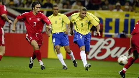 巴西为什么被称为足球王国 桑巴军团的美丽足球_球天下体育
