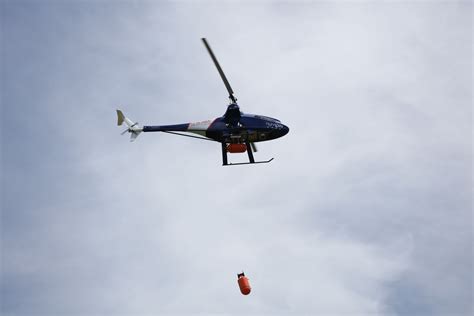 昌飞AC311A直升机加装农林喷洒设备首飞成功 - 民用航空网