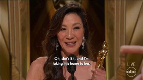 杨紫琼在第95届奥斯卡金像奖颁奖典礼上的获奖感言_腾讯视频