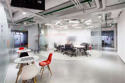 在线游戏公司Playtech办公空间设计 - 设计之家