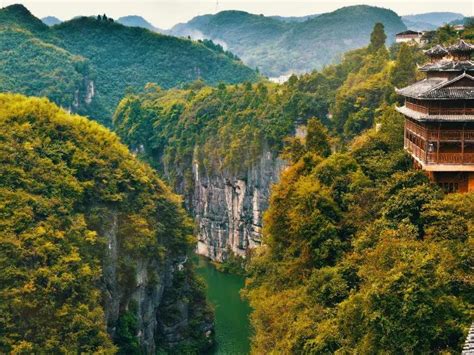 贵州省铜仁地区旅游景点(贵州铜仁市15个著名旅游景点，领略山林秀色，大饱眼福) | 说明书网