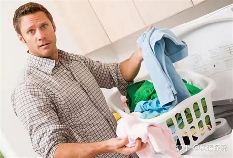 洗衣液残留的危害，你的衣服真的洗干净了吗？|洗衣液|衣物|衣服_新浪新闻