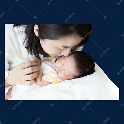 婴儿护理母婴照顾宝宝新生亲子护理人物素材图片免费下载-千库网