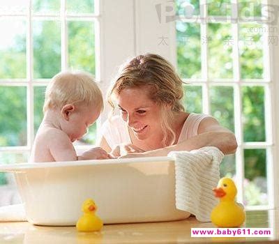 1-4个月小宝贝的亲子洗澡操 - 亲子互动